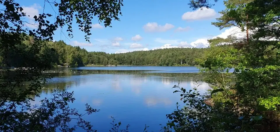 Promenad runt Sisjön och Oxsjön