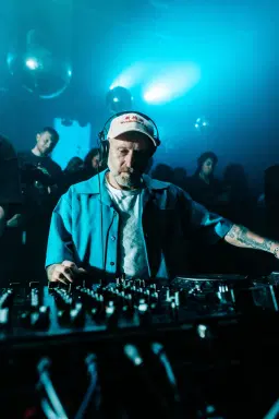 I Feel Love: Horse Meat Disco