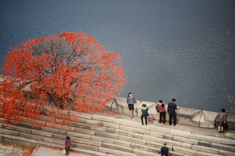 Výstavou GA-I-SU-RA s Ester a Aňou Geislerovými