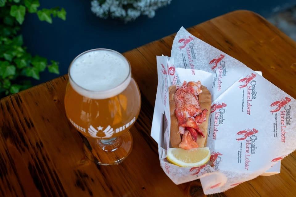 Cousins Maine Lobster at The Liquor Box