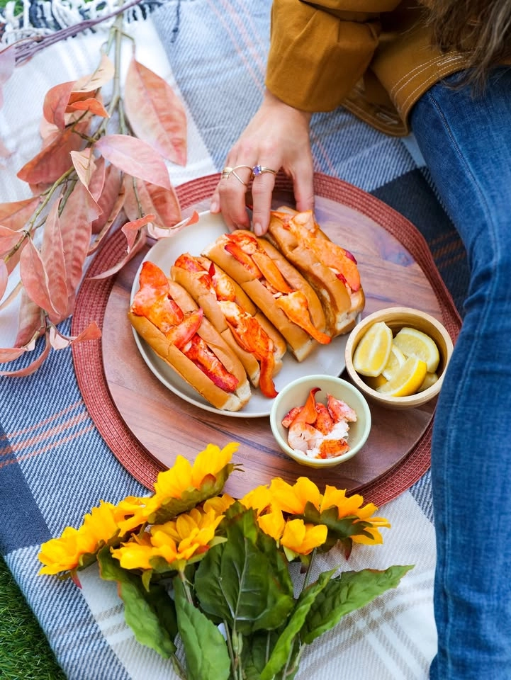 π¦ Cousins Maine Lobster at Sam's B C Nurseries - Brentwood π₯