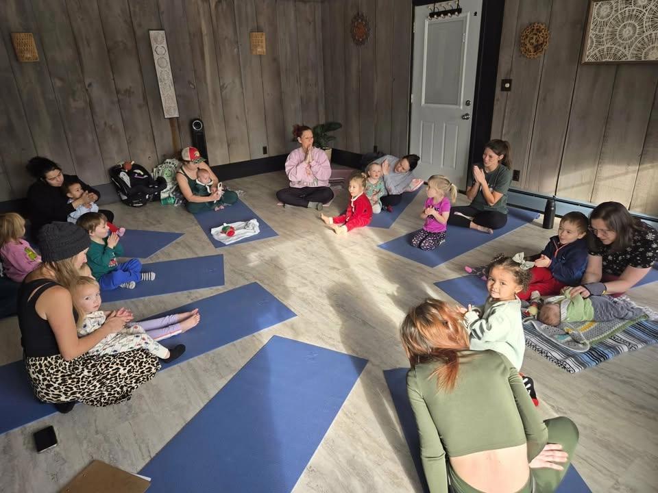 Parent Tot Yoga (mobile babies & tots up to 5 years!)