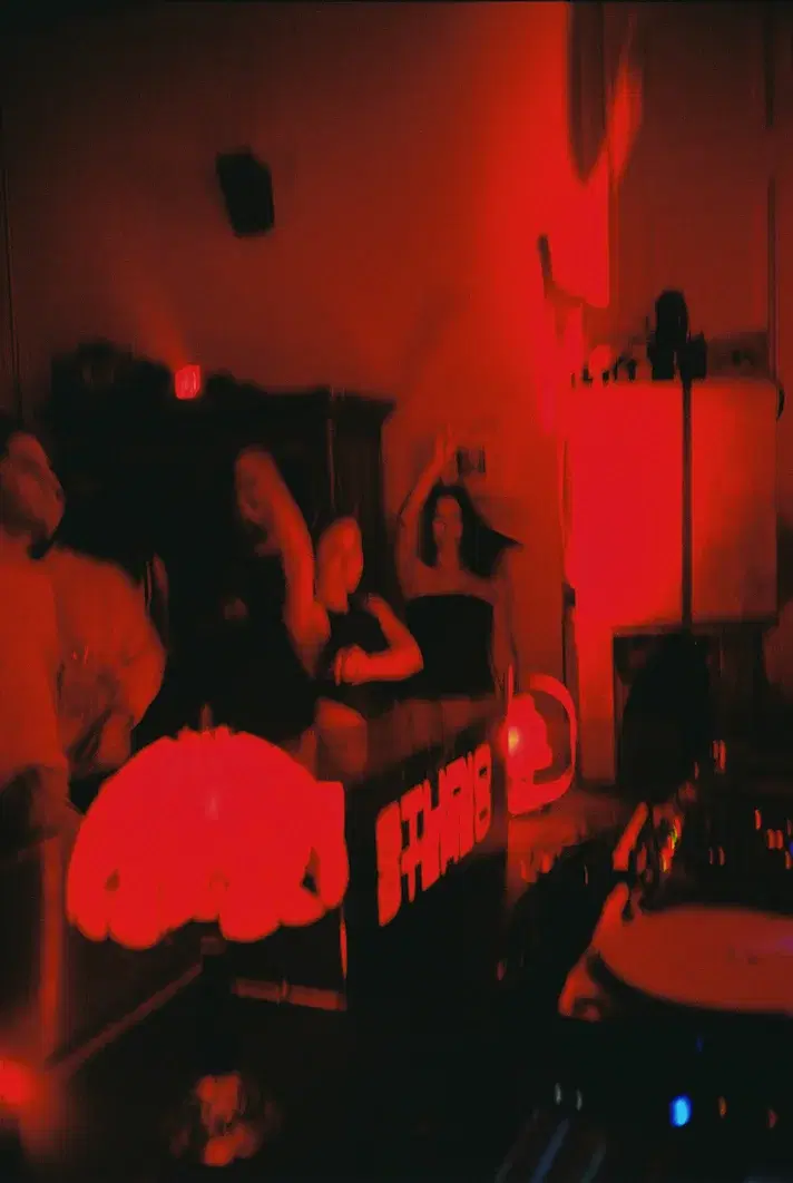 Studio Stereo x 2042 pres. Nathalie Seres