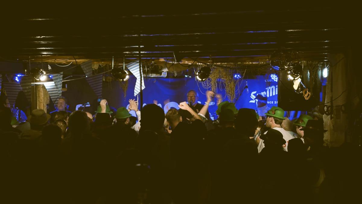 JÄVLARANAMMA OKTOBERFEST @ FRANSES