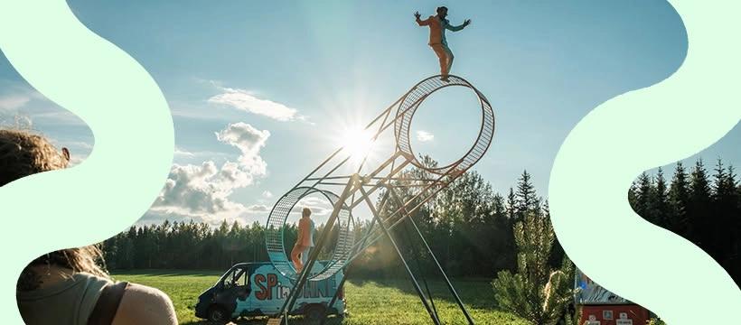 Cirkus: Spinsane med Race Horse Company
