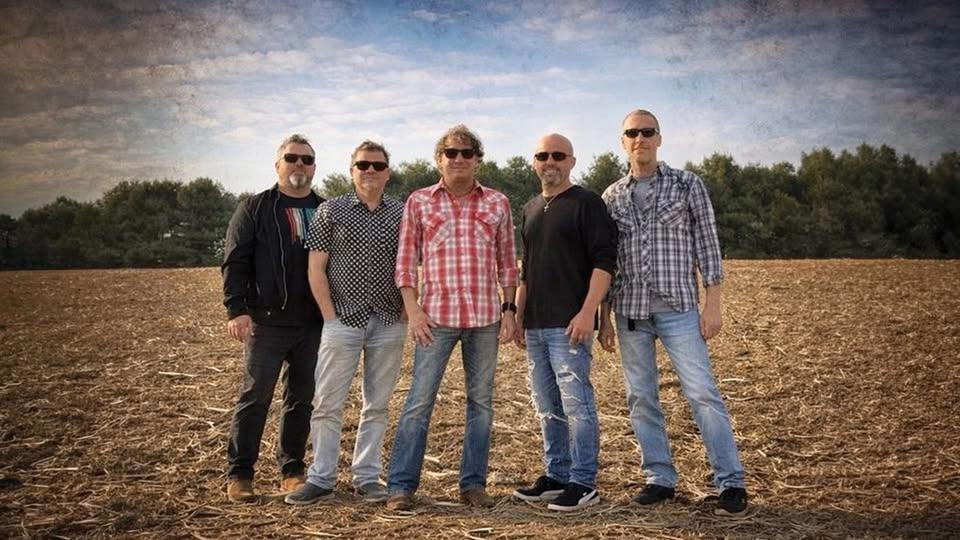 The Aardvarks with special guest The Castaway Band at Musikfest Café