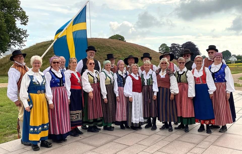 Midsommardans på Erikstorp