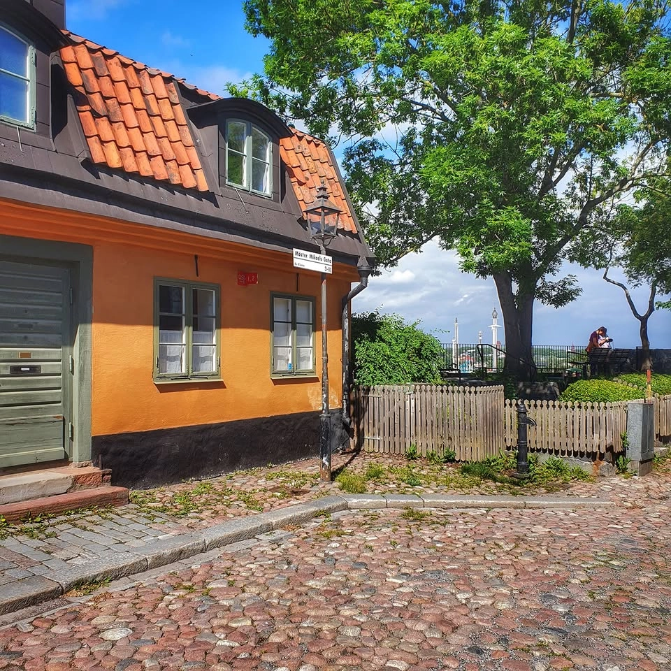 Fredagskväll på Katarinaberget – berättelser, utsikter och smak