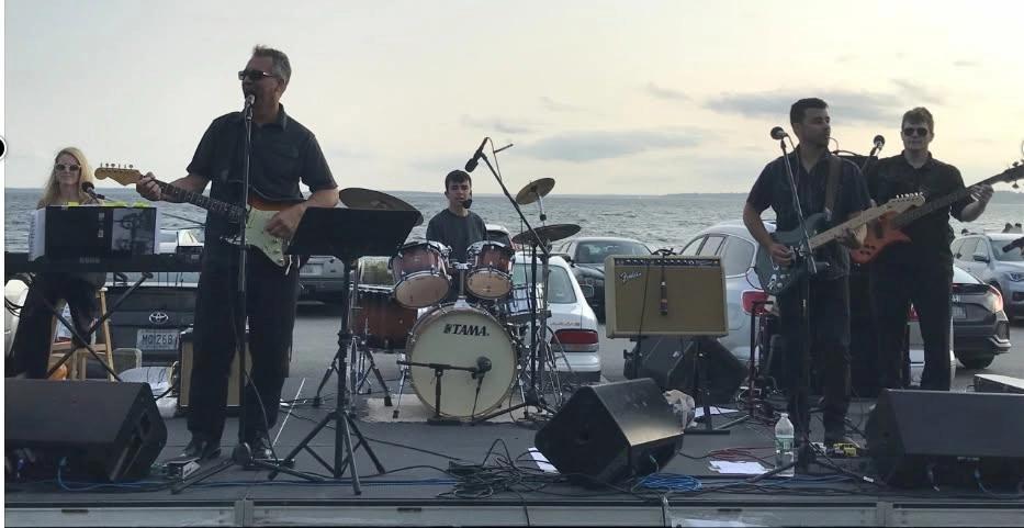 SUNDAY NIGHT RIVERFRONT CONCERT SERIES Featuring "BY GEORGE!"