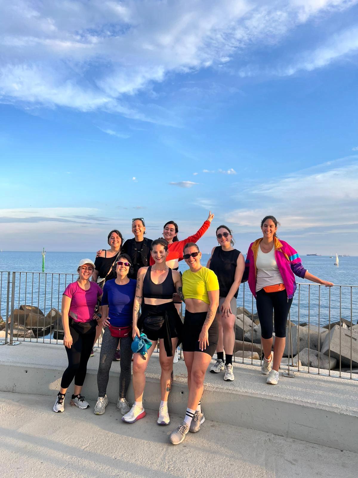 Run Club Semillar · para mujeres