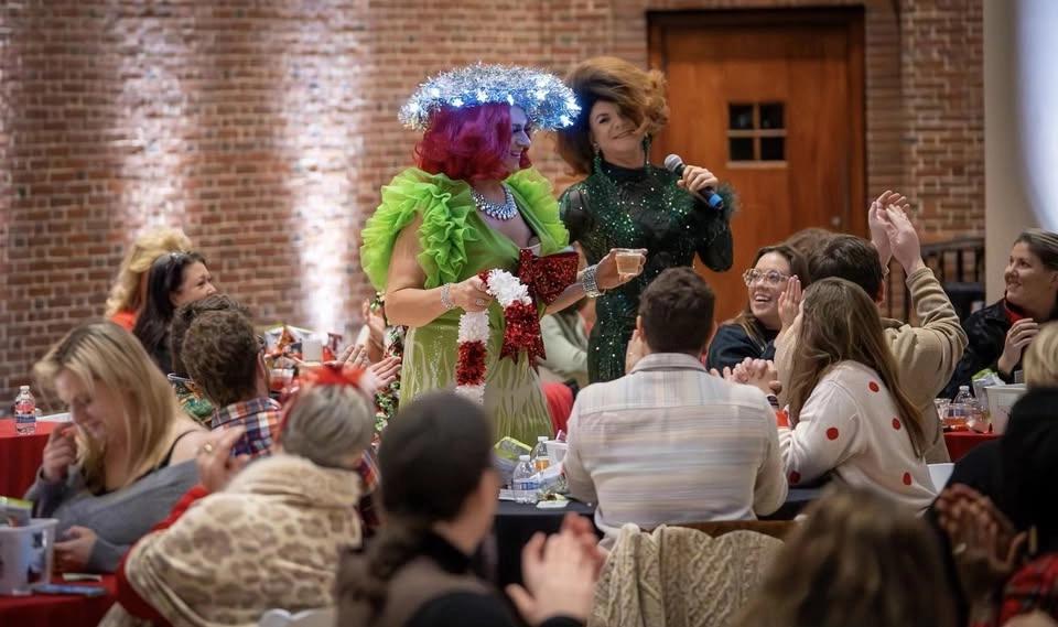 Art After Hours: Holiday Trivia