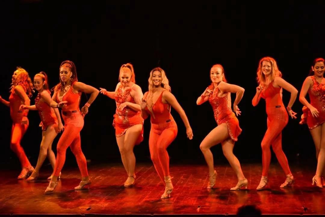 DomiSalsa Performance Team