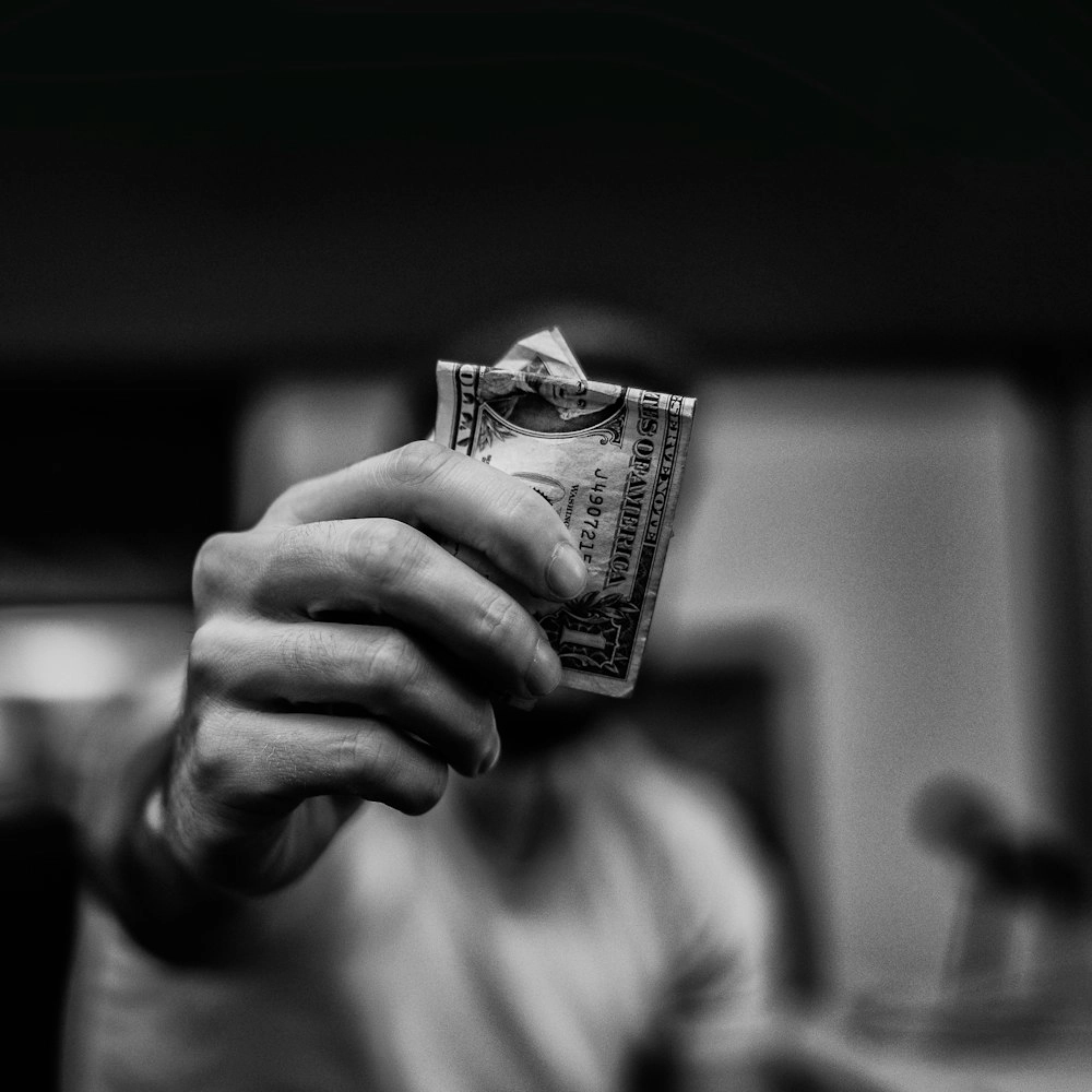 MONEY GAME à Paris