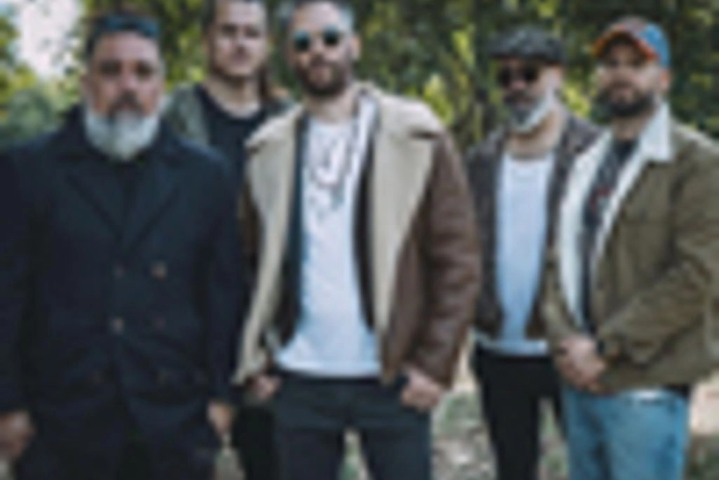 Lady Luck · Vespres de refrigeris entre Guitarres