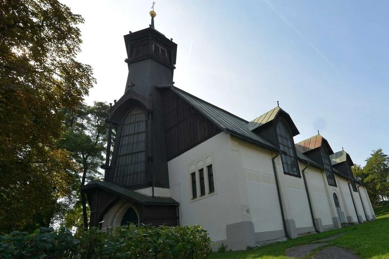 Za přírodou, historií i současností Libně