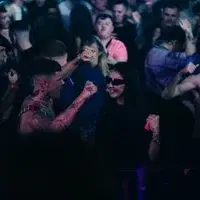 iNTRA: Kirsty, Kaki, Apollo