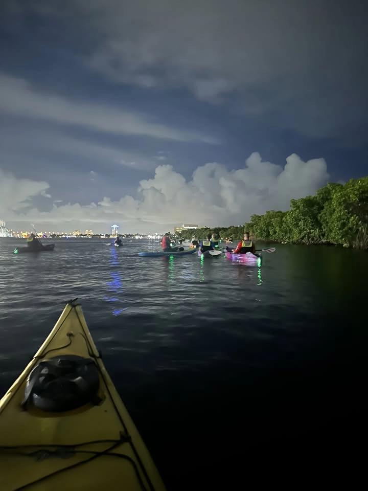 Full Moon Kayak Tours 🌕 Paddle Under the Moonlight