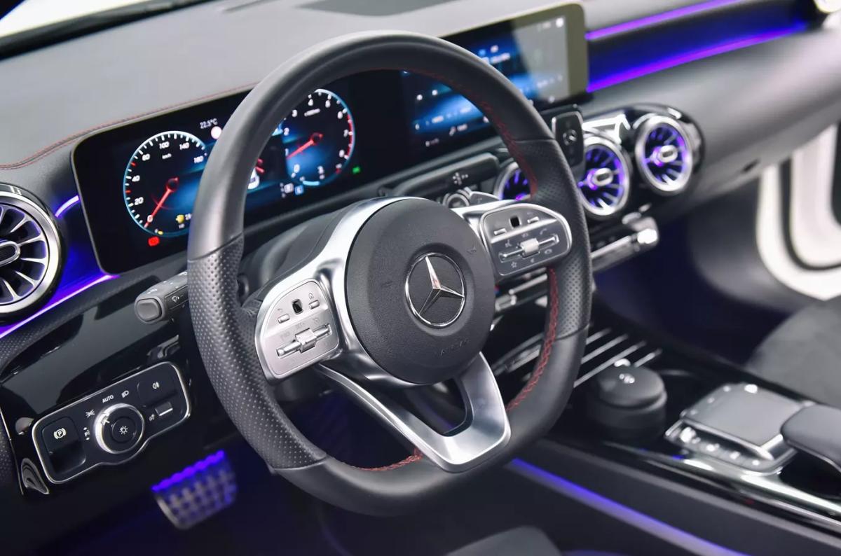 Ocelové město Ostrava – výroční sraz Mercedes-Benz klubu