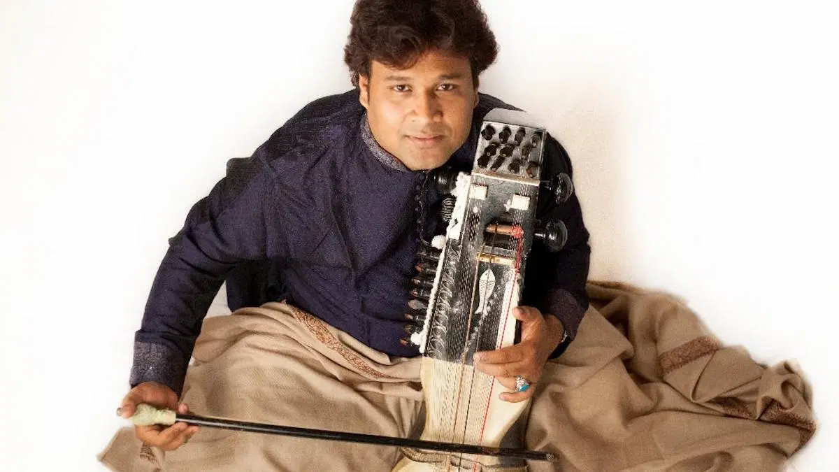 Dilshad Khan, sarangi & Nihar Mehta, tabla