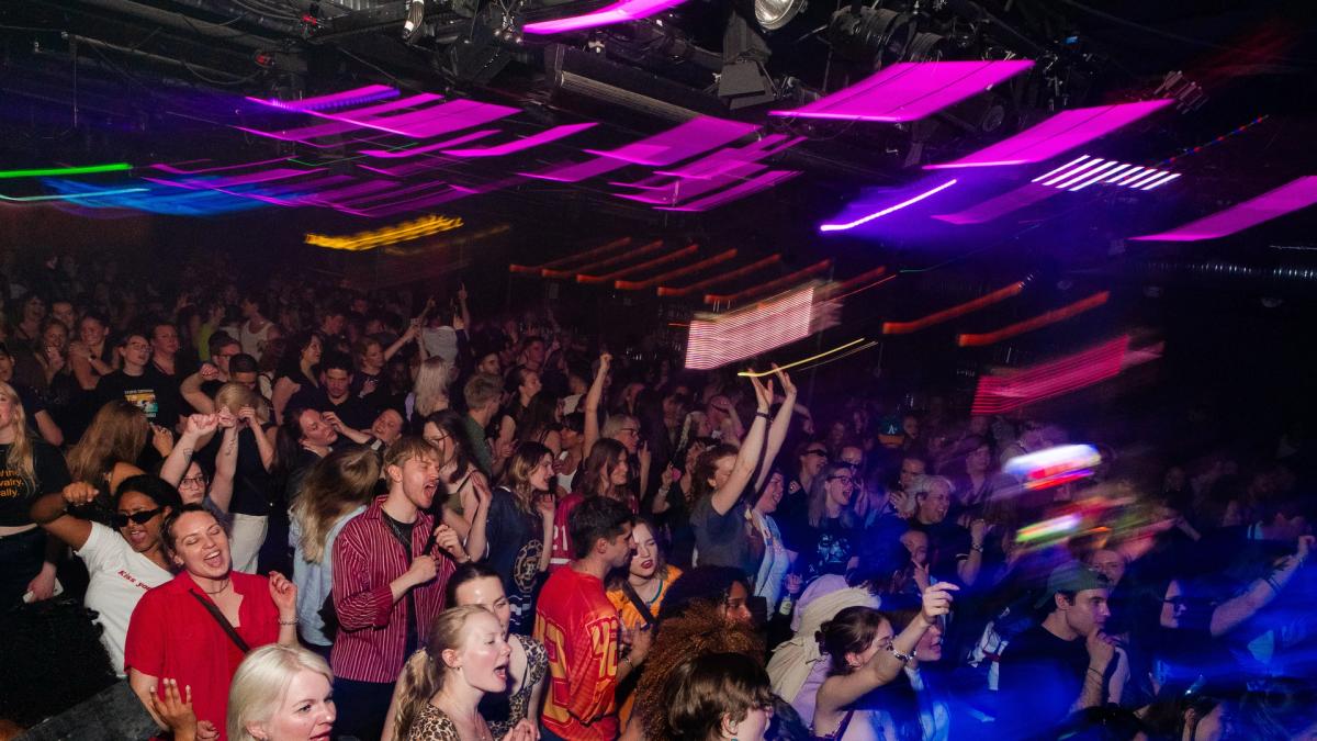 27/6 BODIES THAT MOVE | DEBASER KLUBBEN