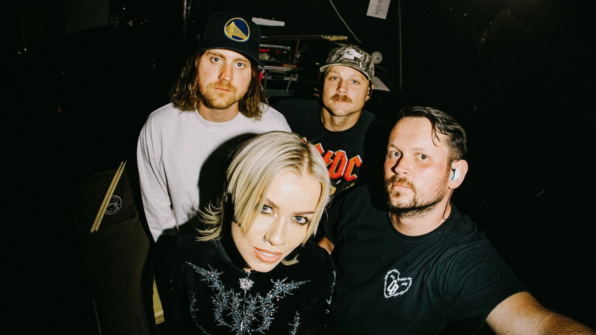Tonight Alive + Greywind