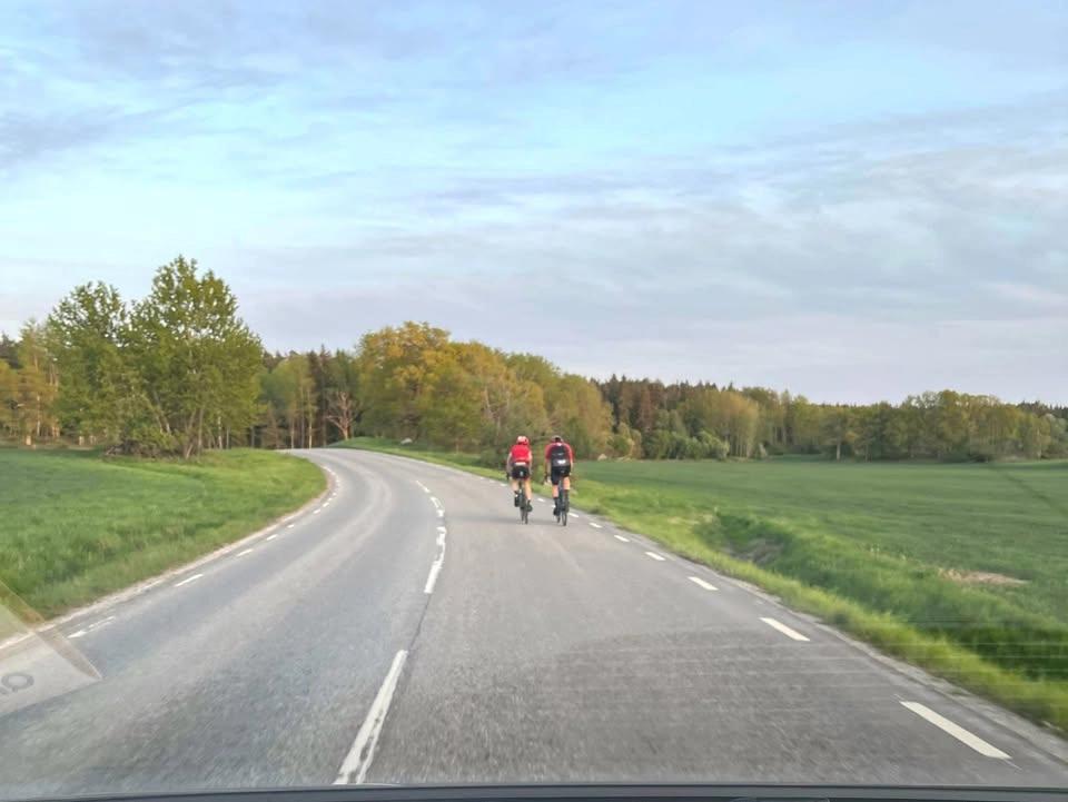 Alternativt första majtåg