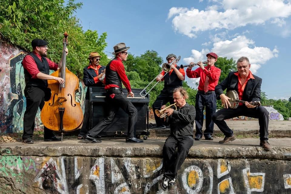 Firecracker Jazz Band w/ The Mojo Brothers Blues Band at Rhythm & Brews