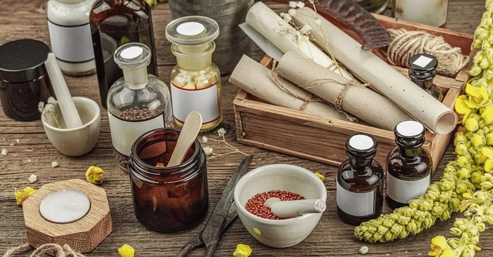 The Herbalist Medicine Chest