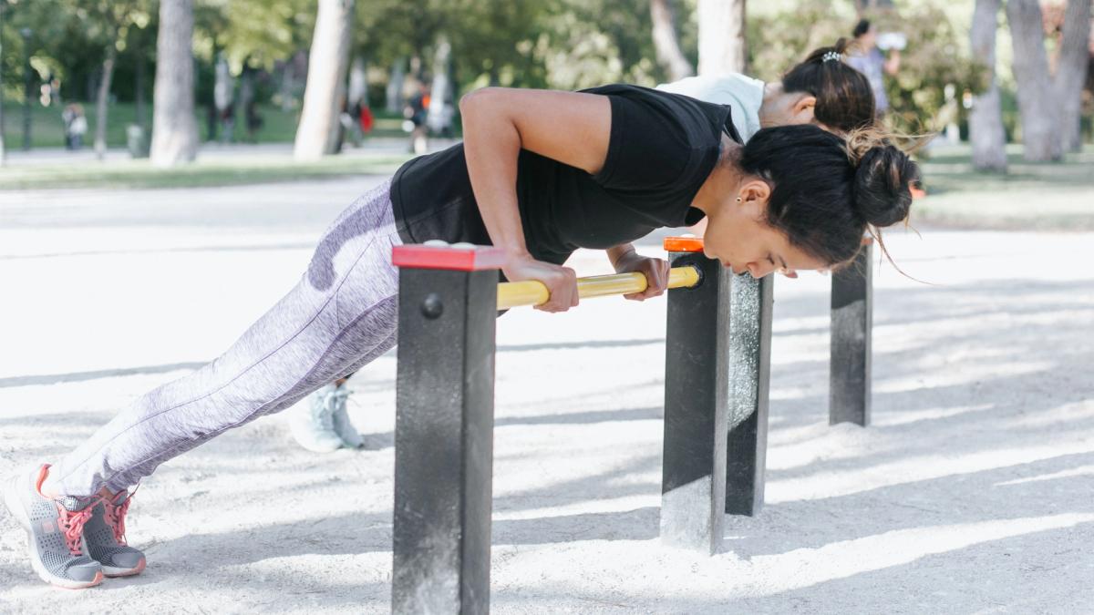 Clases de Calistenia GRATIS. Al aire libre en EMBAJADORES🏃🏋Power by CLONAPURE.