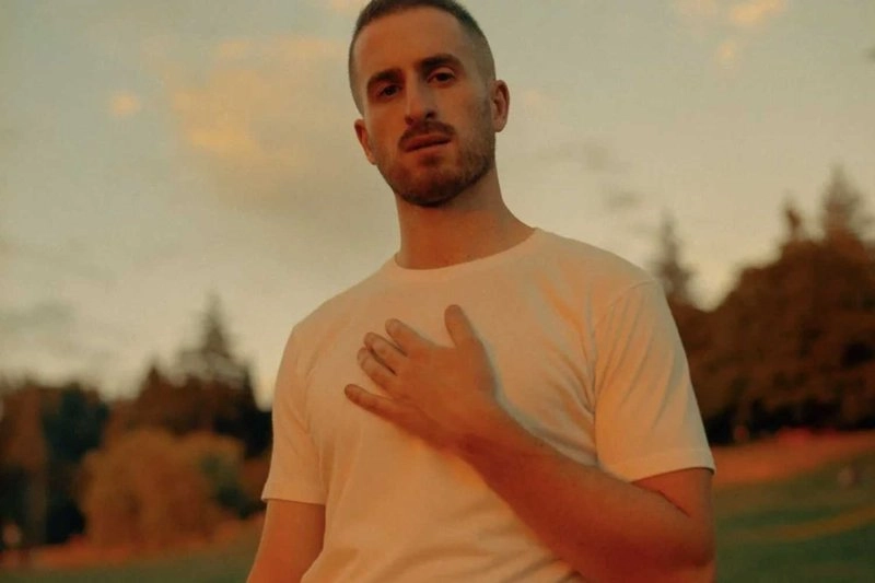 Luca Fogale + support: Orange Oak + Meadow Talks