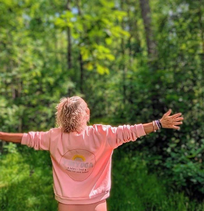 🌸 Retreatkväll i midsommartid med Dansande krigaren
