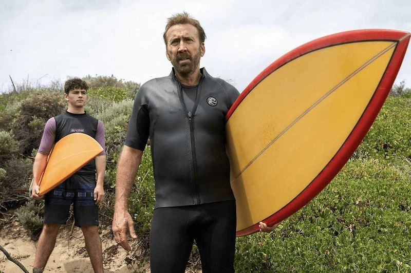 Edison Down Under: The Surfer + Q&A with Kathryn Hume-Čvančarová