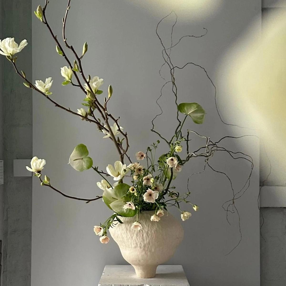 Ikebana (floral arrangement) Meditation