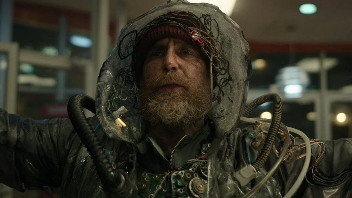 Good Luck, Have Fun, Don't Die (134') - Cinema Talks in English