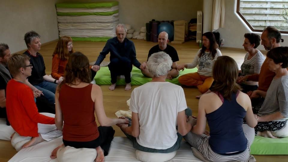 Intro Groeijaar/Eerste jaar opleiding emotioneel lichaamswerk®