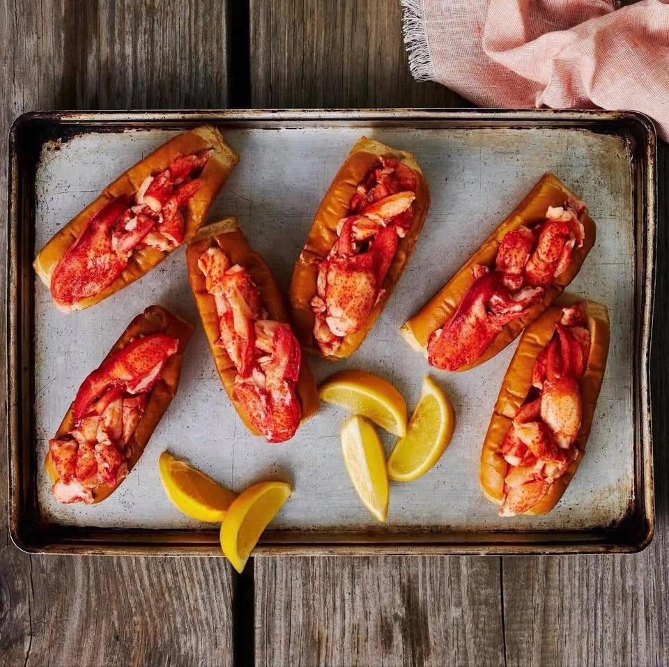 🦞🎶 Cousins Maine Lobster at Pleasant Valley Park District Summer Concert@601 Carmen Dr Camarillo🎤