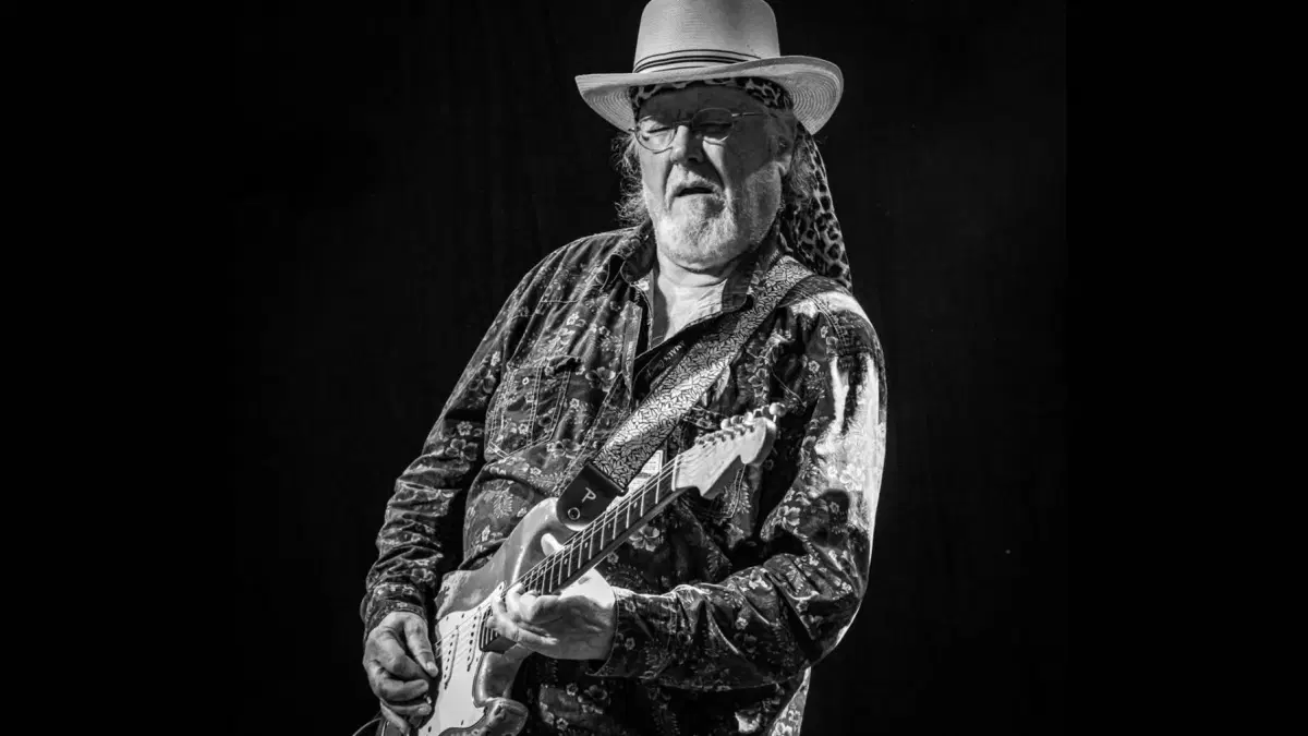 Clas Yngström Trio – Tribute to Hendrix