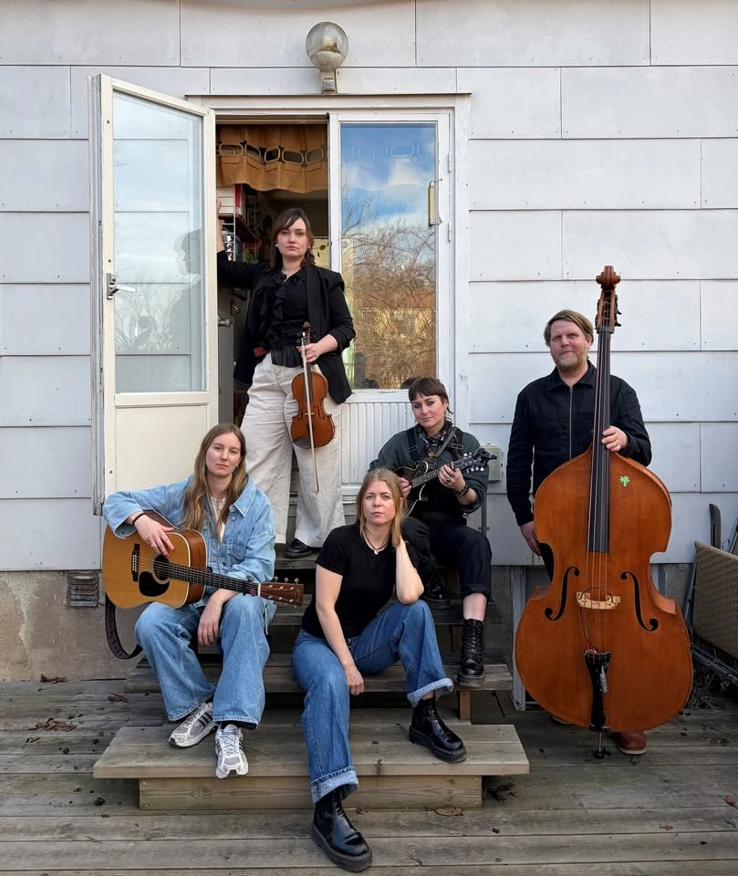 Torsdagspub med Echoes And Rhymes