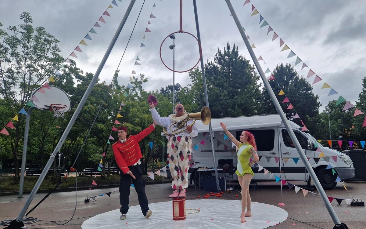 Nalle Clown Minicirkus Spektakel
