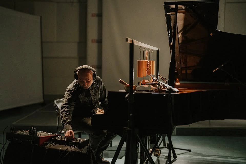FLYING - CONCERT OF Tsvetan Momchilov