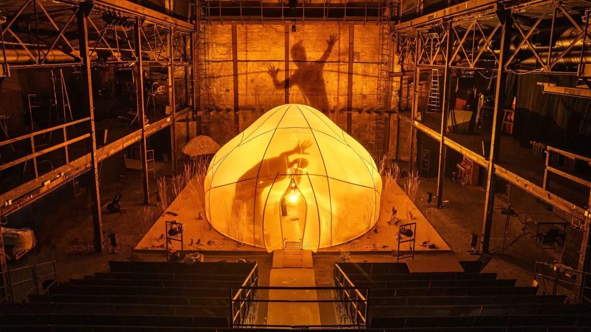 Komma till världen - Skolföreställning