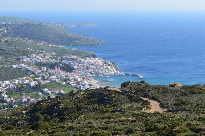 Άνδρος - Μπατσί: απο τον πύργο μέχρι το κύμα.