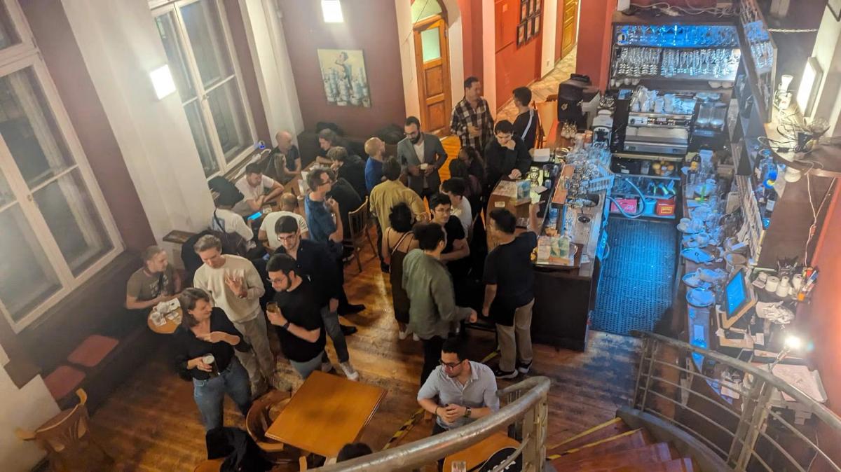 SOCIAL PARTY 🥳 NIGHT IN PRAGUE