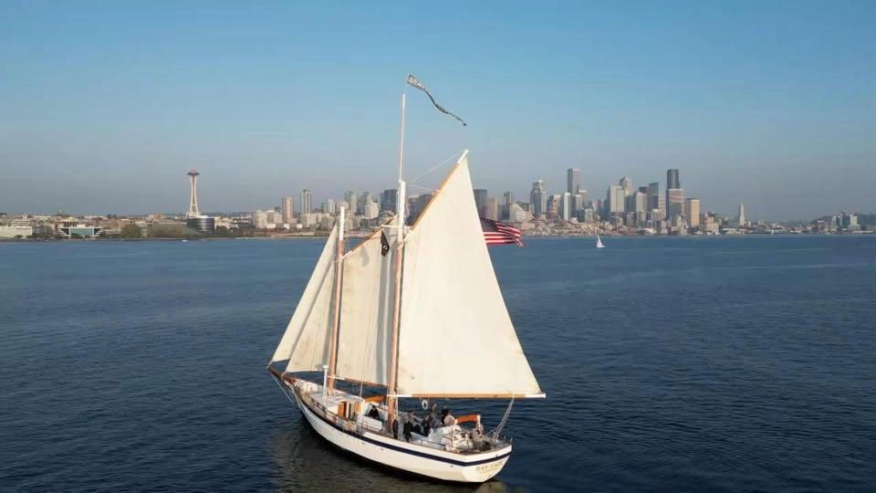 SOLD OUT! Bourbon & BBQ Sail Father's Day