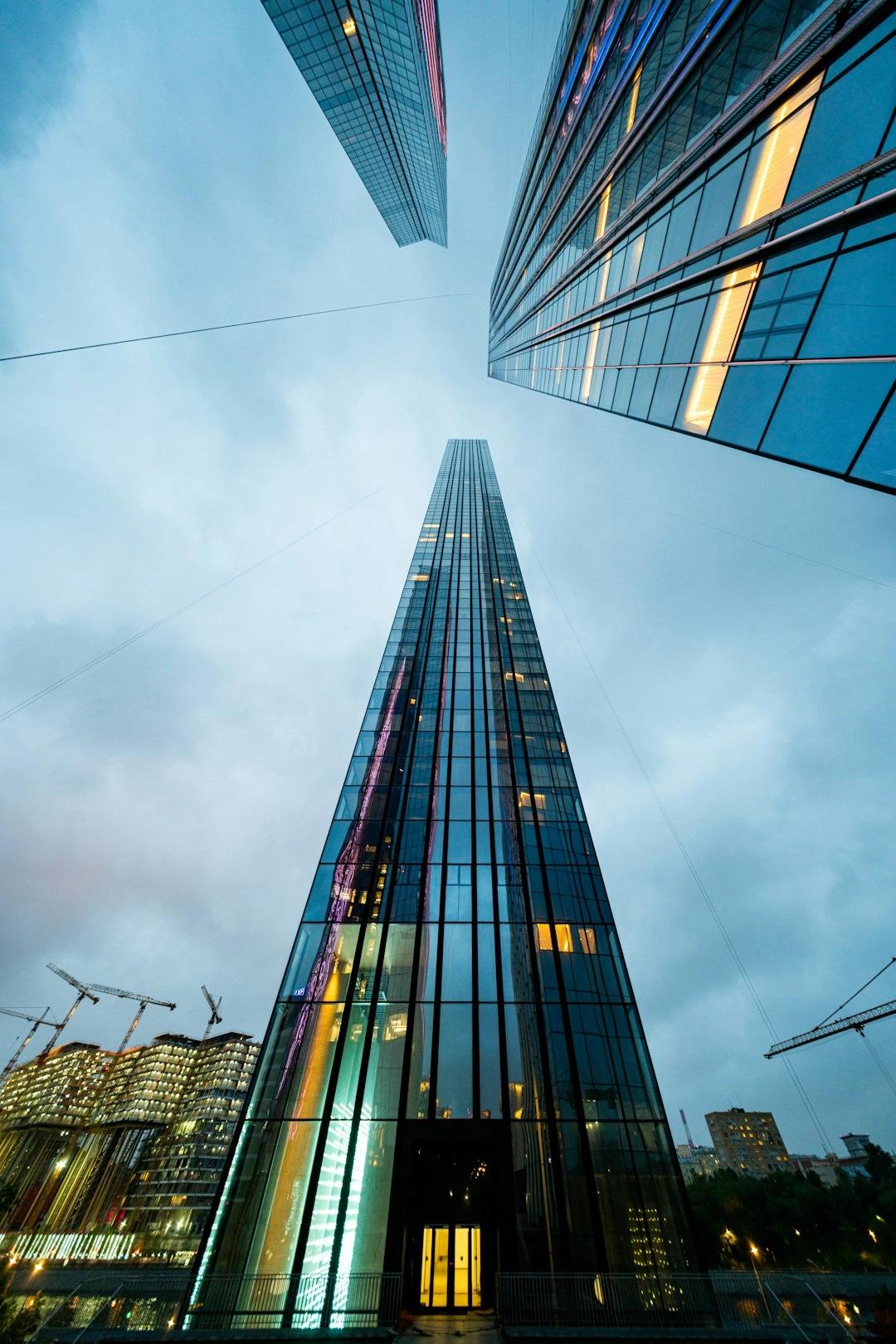 AI Solutions for Buildings from Hotels to Warehouses