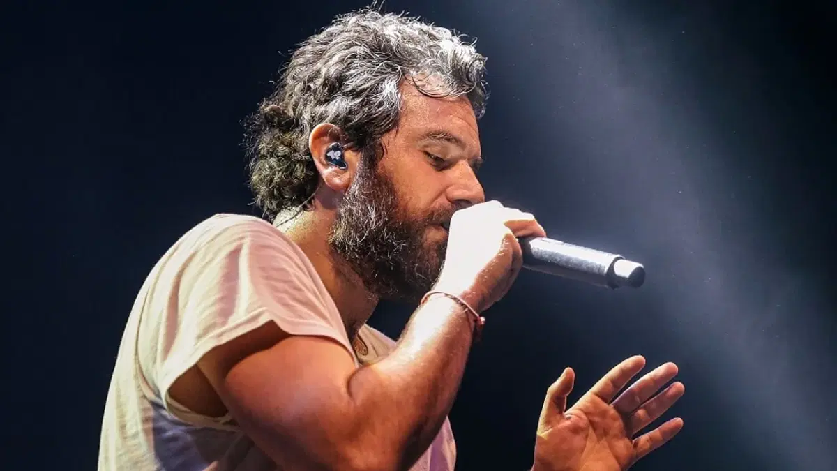 Tommaso Paradiso al Palazzo dello Sport