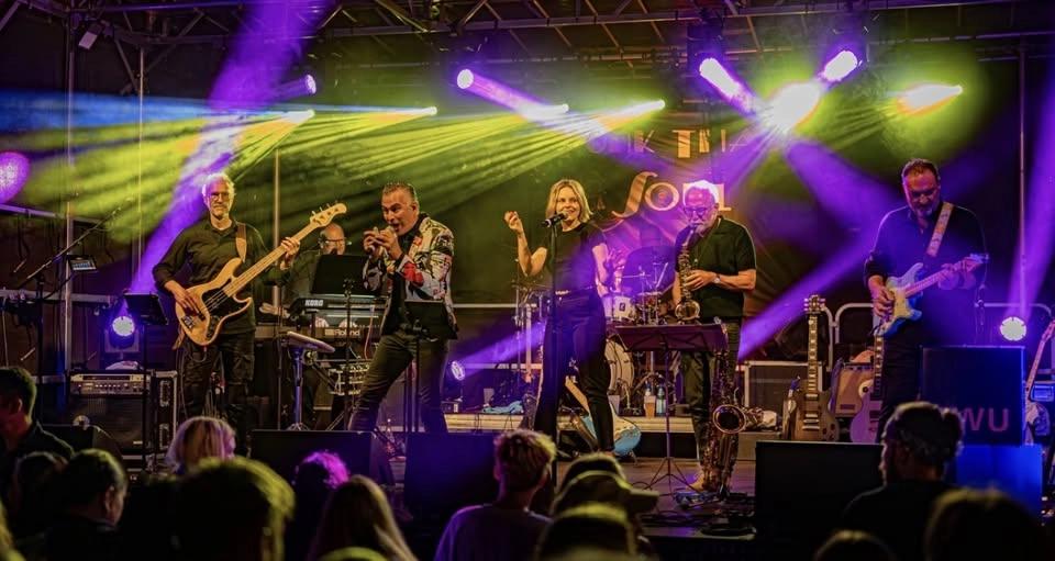 Funk that Soul - Schwörmontag Petrusplatz Neu-Ulm