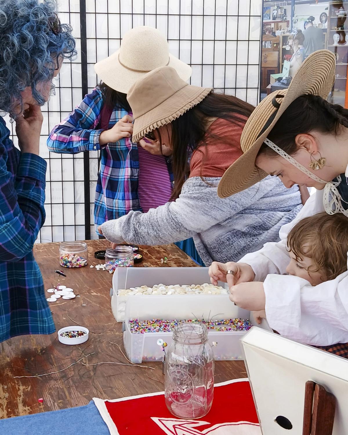 Make Button Bead Flowers at ReClaim It