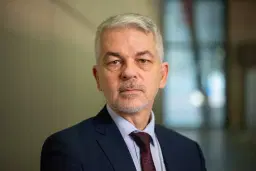 International Samfundsscene: Carlo Masala (DE) i samtale med Charlotte Flindt Pedersen