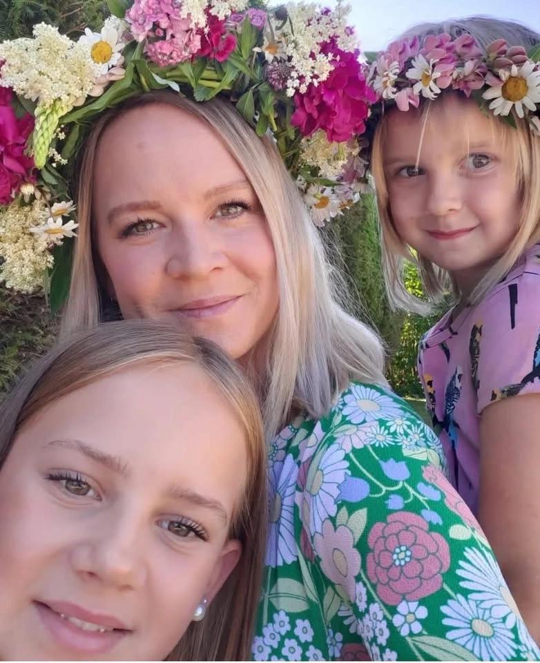 Midsommarfirande vid Knarrbysjön